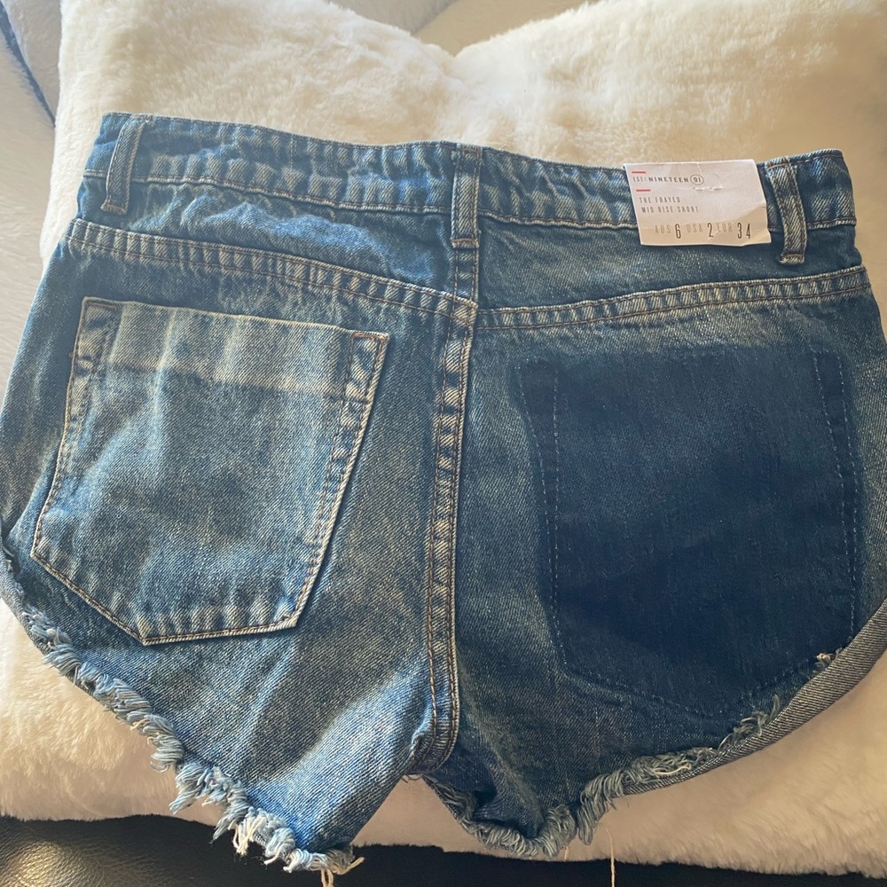 Denim shorts - Picture 2 of 2